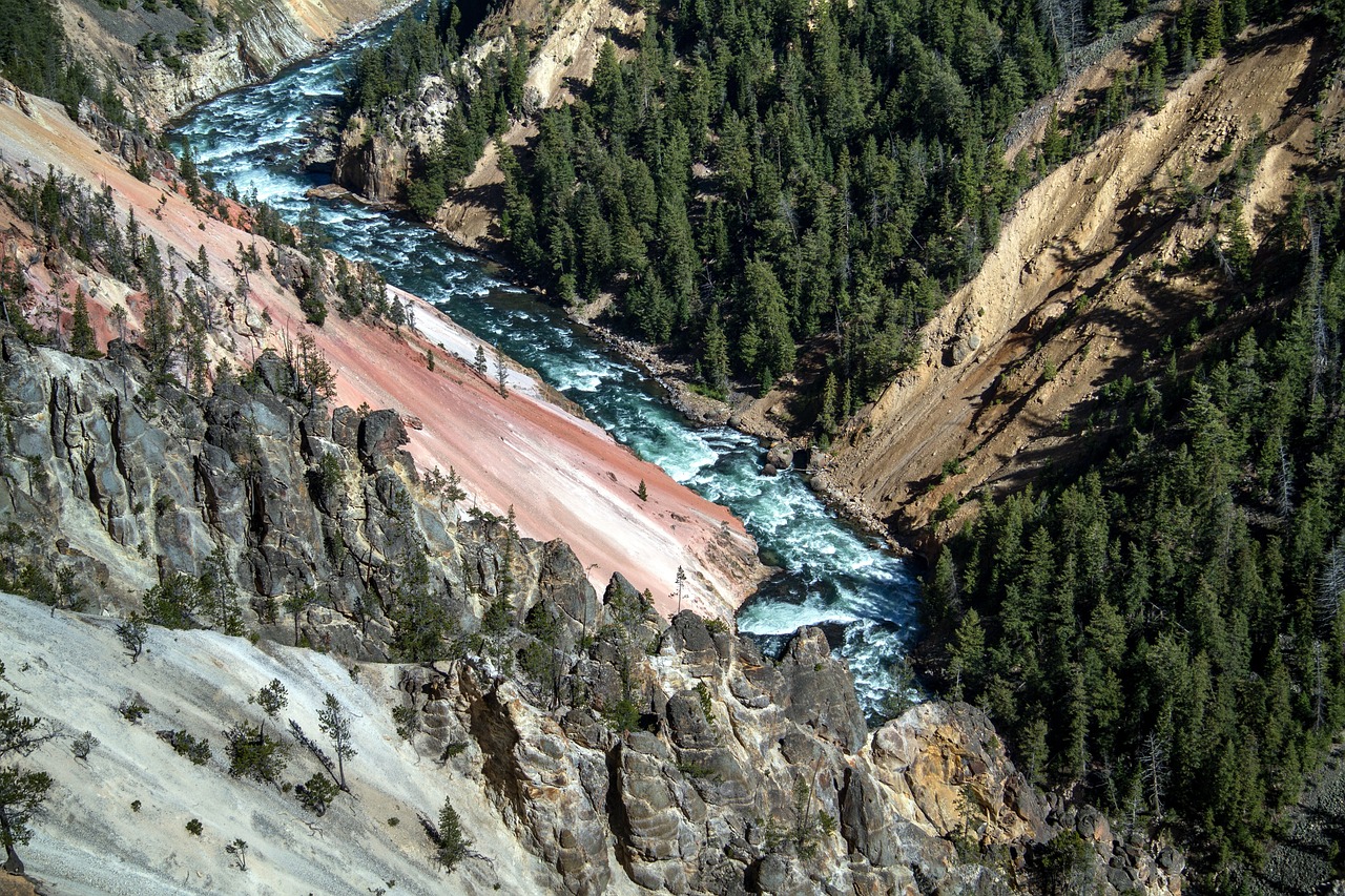 盐湖城，雪域奇缘与现代都市的完美交汇——深度探索 Utah 的旅游胜地