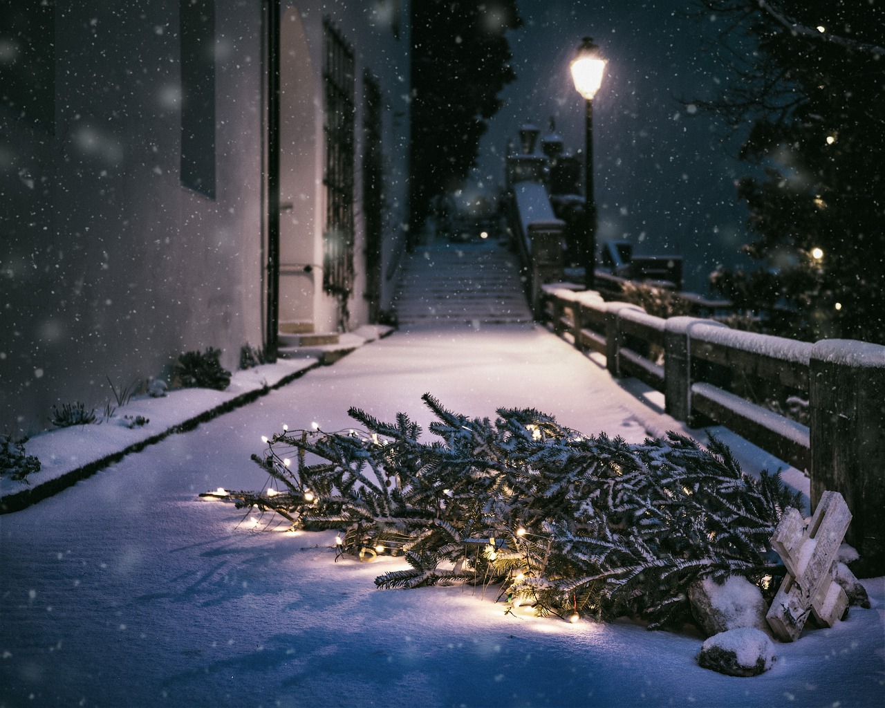 网传重庆40度高温天下雪，真相原来是这样的！